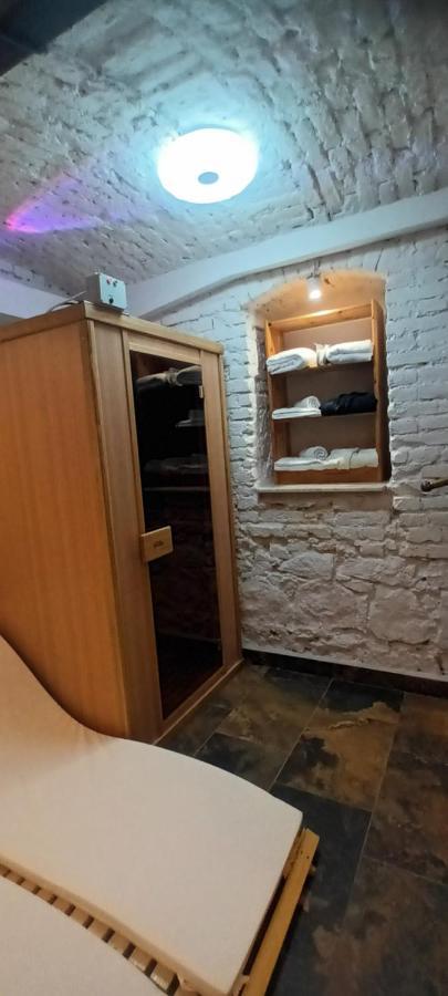 Old Cafe Spa Apartment Belgrade Exterior photo